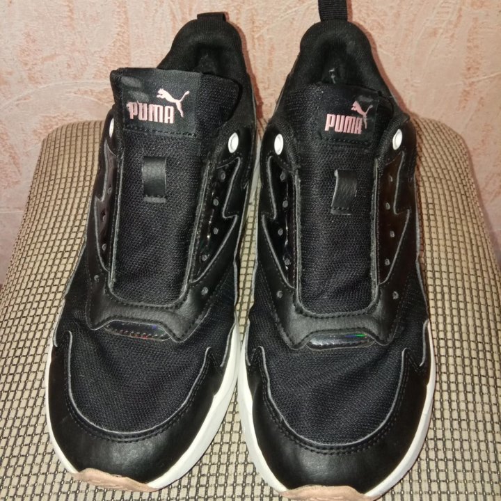 Красовки Puma р.38,5