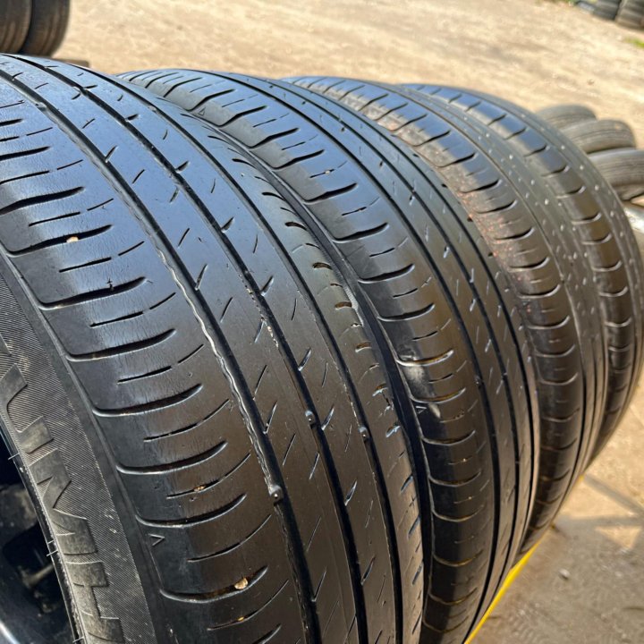 Лето Kumho Ecowing ES01 KH27 185/65 R15 88H