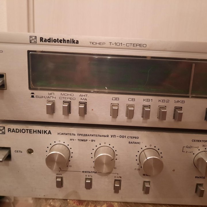 Radiotehnika Усилитель и Тюнер