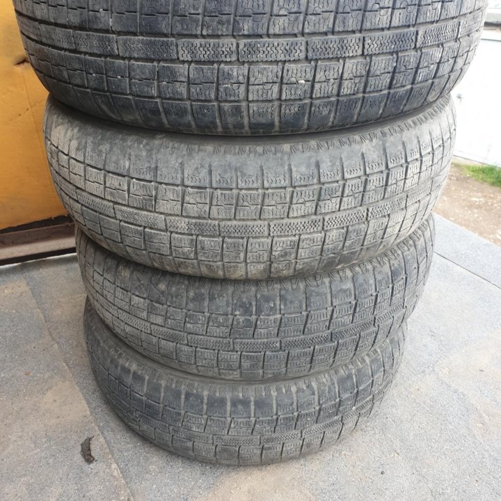 4 шт 175/65R15 Toyo, +2шт +2шт