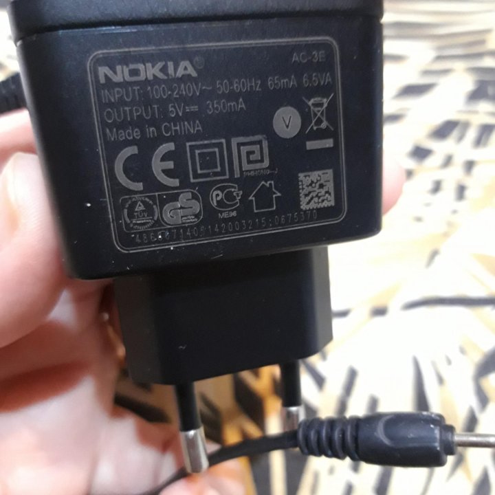 Зарядное устройство на Nokia