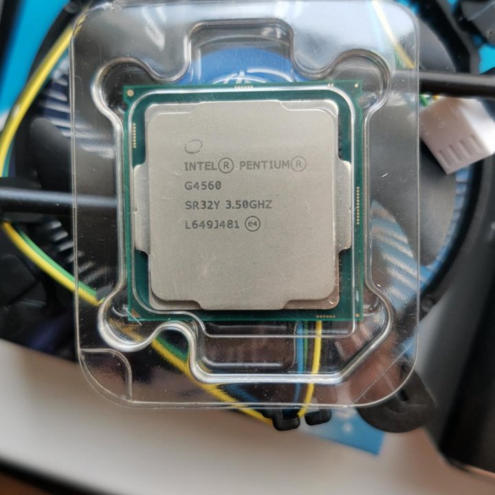 Pentium G4560 lga1151 с кулером