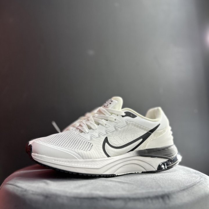 Кроссовки мужские Nike