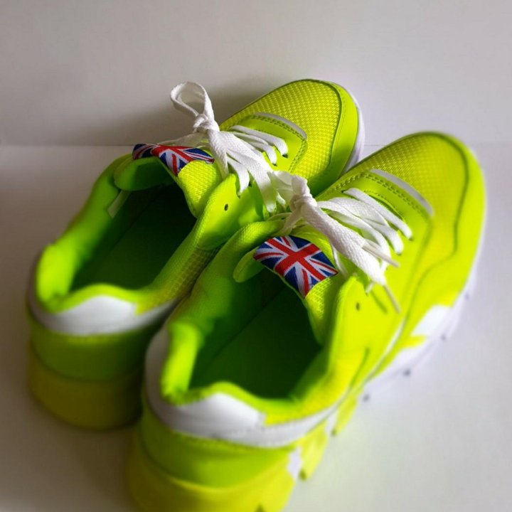 Кросовки 39 размер