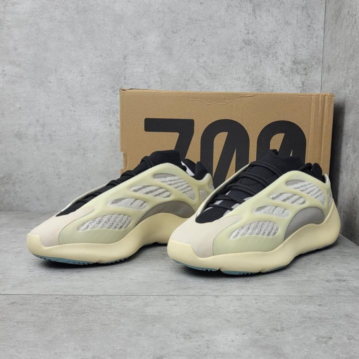 Мужские кроссовки Adidas Yeezy boost 700