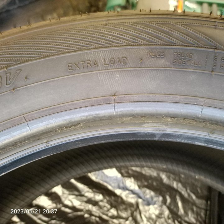 Шины 215/55R17