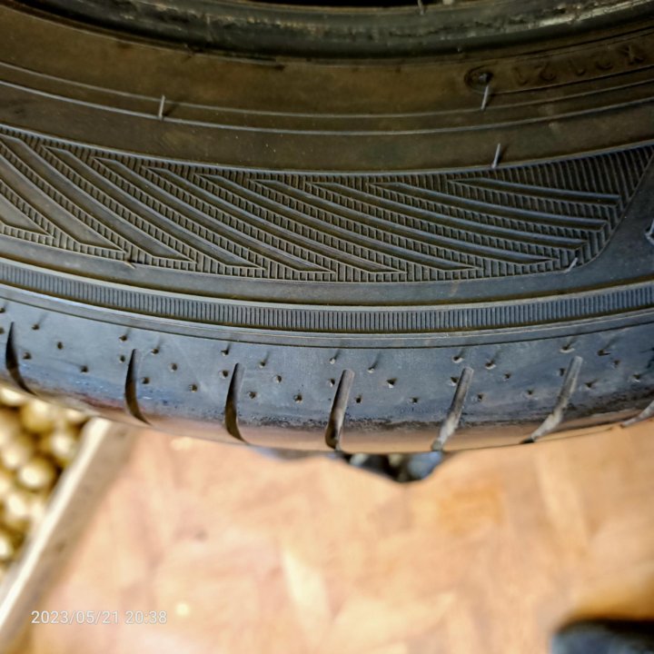 Шины 215/55R17