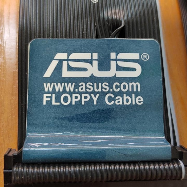 Шлейфы Asus. Набор из двух штук.