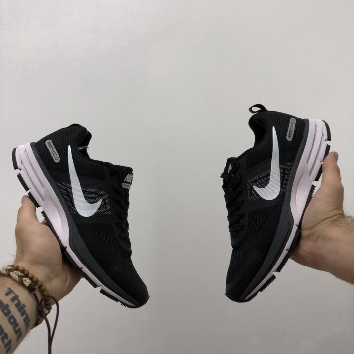 Кроссовки Nike Air Pegasus 30