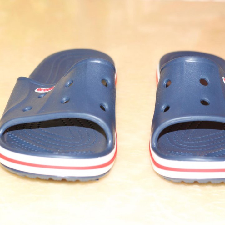 Сланцы Crocs