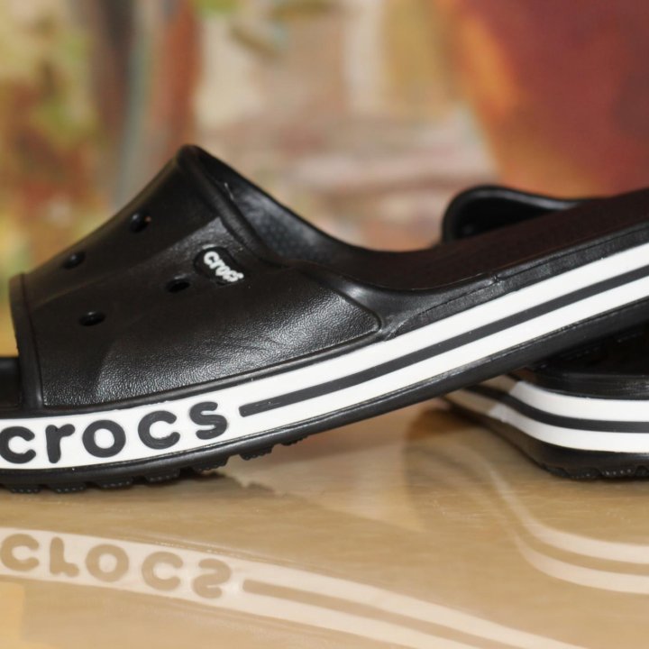 Сланцы Crocs