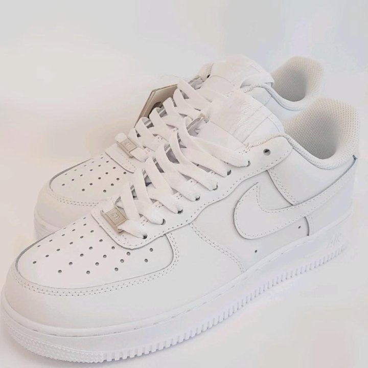 Кроссовки Nike Air Force 1