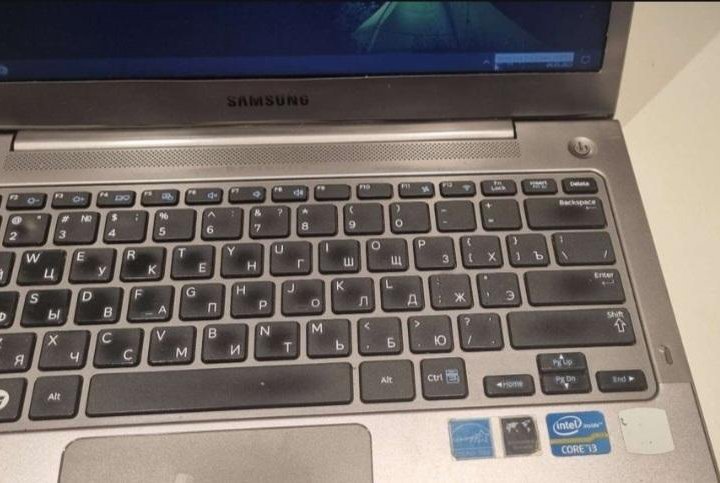 Samsung np530u3b