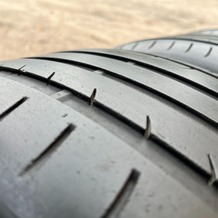 Лето Vredestein Ultrac Cento 225/45 R17 91Y