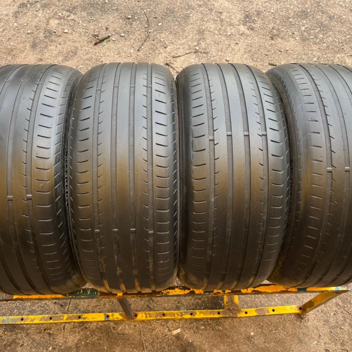 Лето Vredestein Ultrac Cento 225/45 R17 91Y