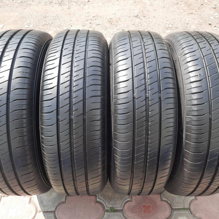 195 65 R15 Goodyear EfficientGrip Eco EG02