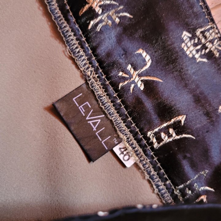 Брюки широкие