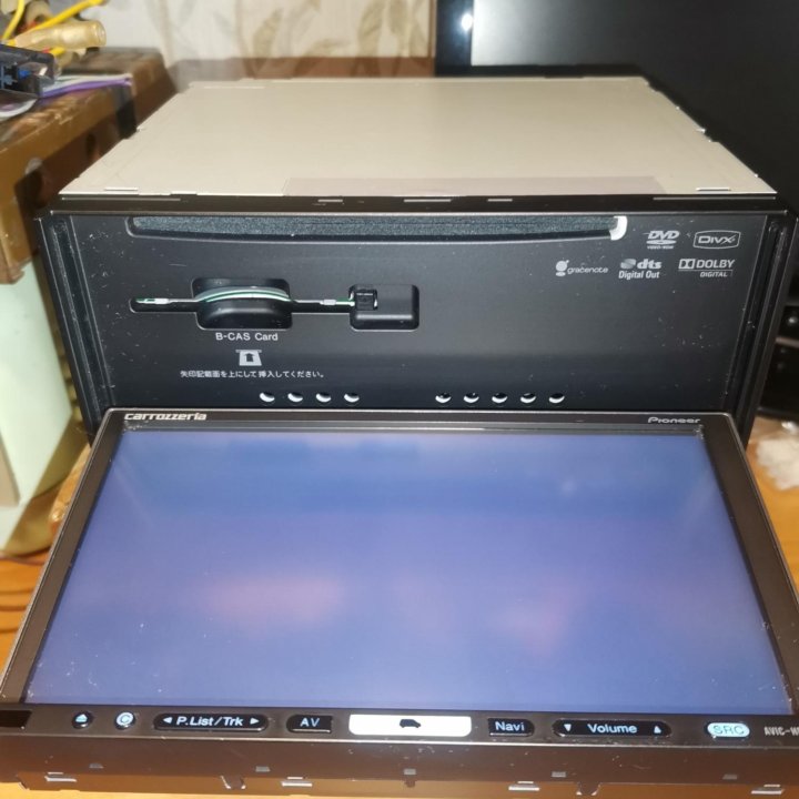 Магнитола Pioneer Carrozzeria AVIC HRZ900