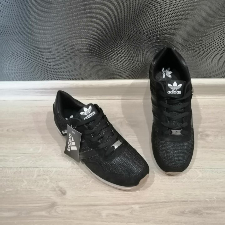 Кроссовки новые Adidas р.с 42 по 46