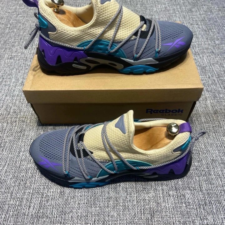 ПРОДАМ КРОССОВКИ REEBOK ZIG KINETIC