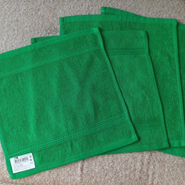 Махровые полотенца зелёные