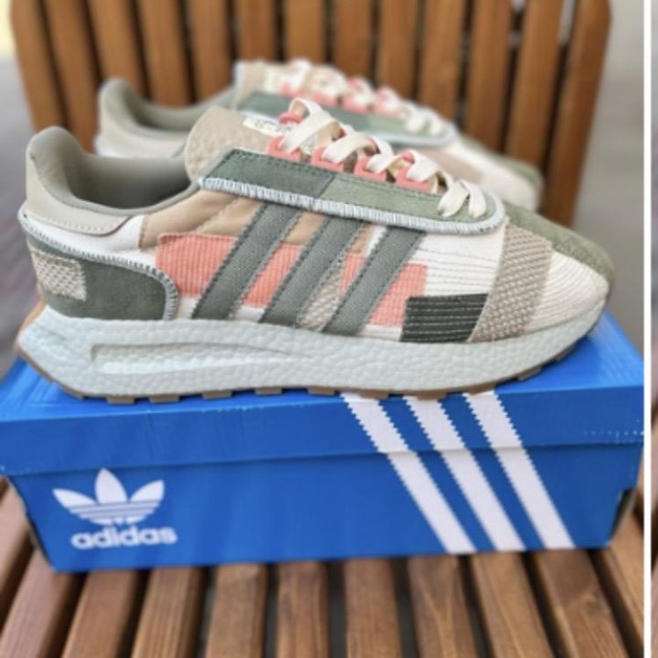 Кроссовки adidas адидас Retropy E5