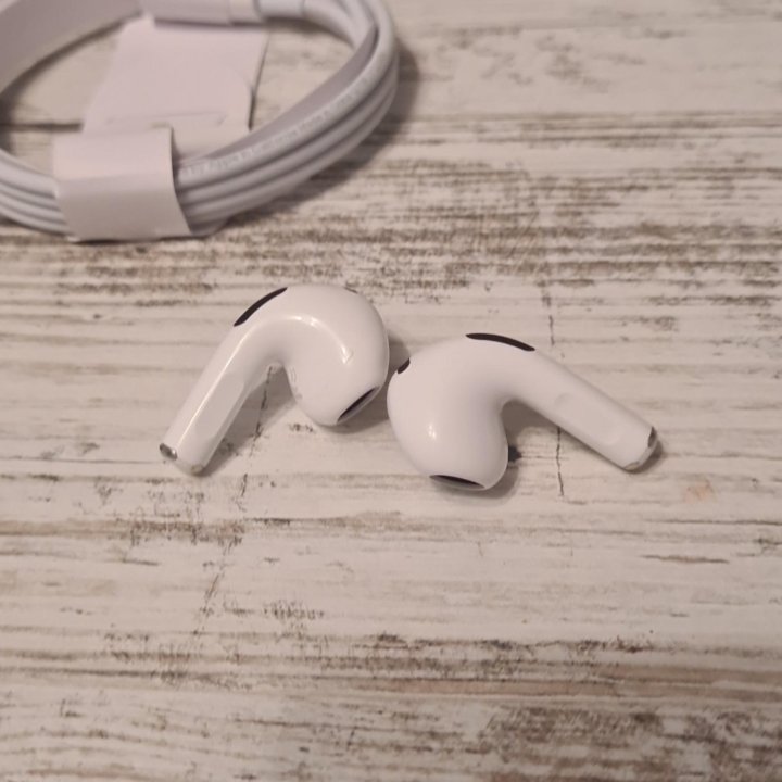 Apple AirPods 3 MagSafe Charging C