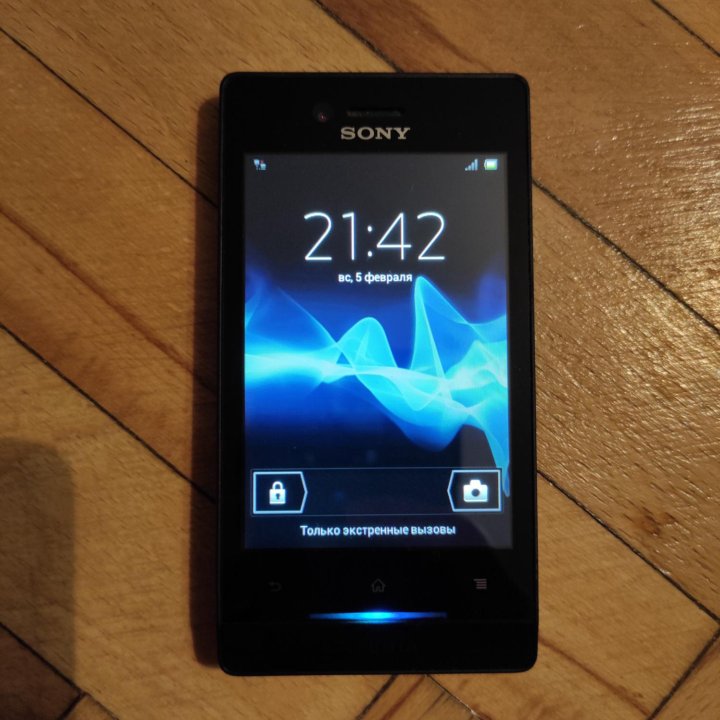 Телефон Sony xperia miro