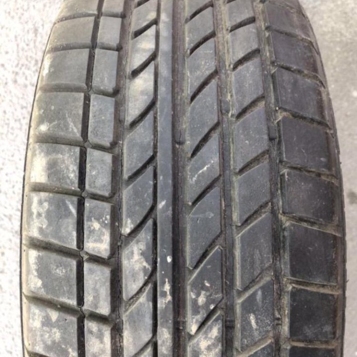 Шина R15 195/55 Bridgestone 1шт