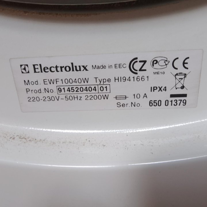 Стиральная машина Electrolux EWF 10040W