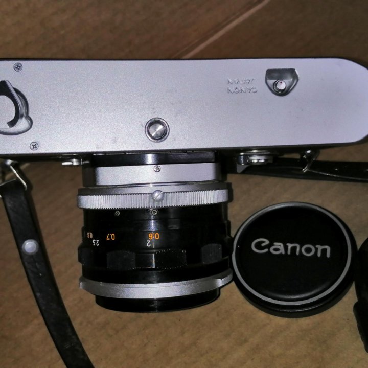 Canon FT b