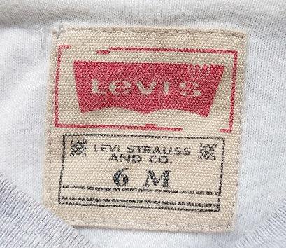 Свитшот детский Levi's , цвет серый , размер 6м.