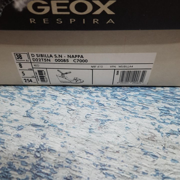 Босоножки geox 38 размер