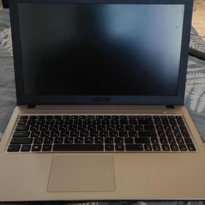 Ноутбук Asus Vivobook X540U