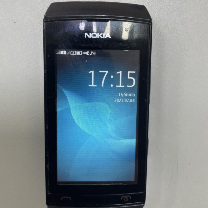 Телефон сенсорный Nokia 305