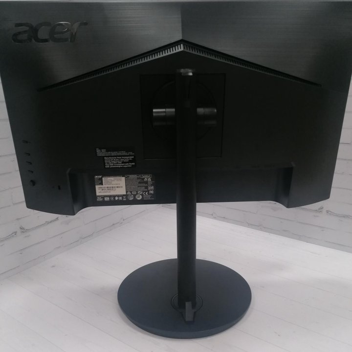 Новые игровые мониторы Acer