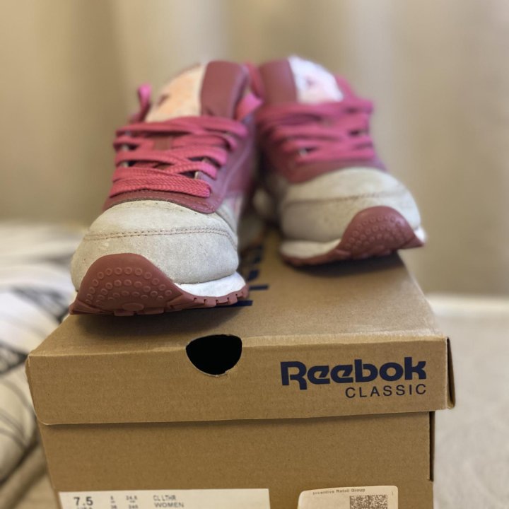 Кроссовки Reebok