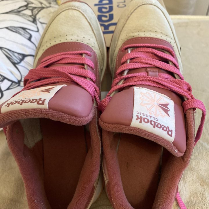 Кроссовки Reebok