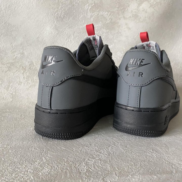 Кроссовки Nike Air Force