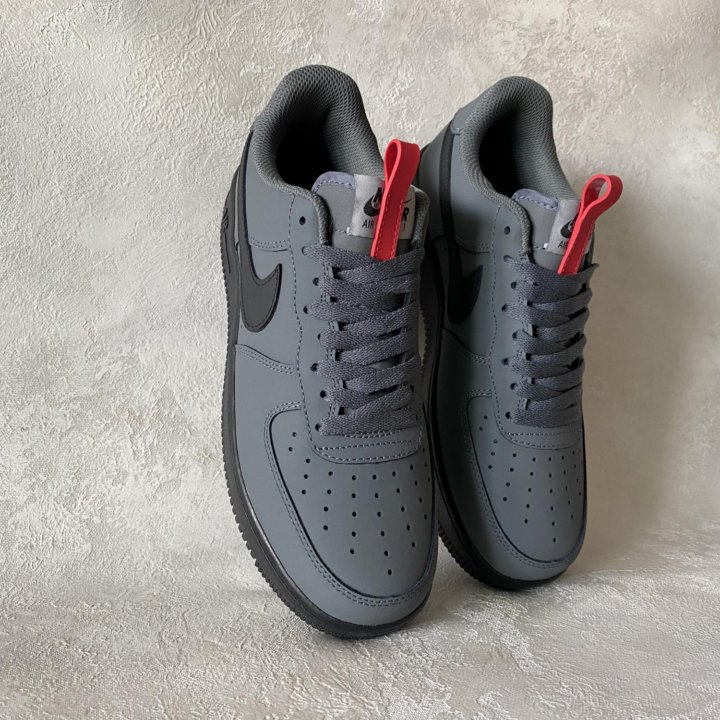 Кроссовки Nike Air Force