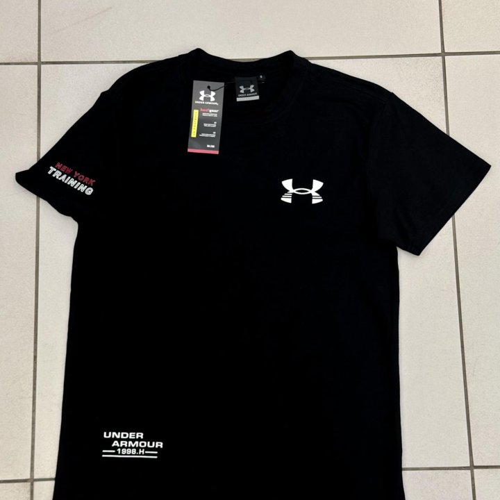 Футболка under armour