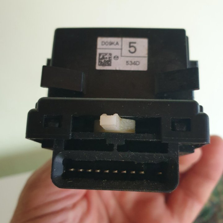 Подрулевой переключатель