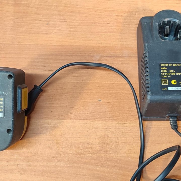 Зарядное устройство и аккумулятор для шуруповерта