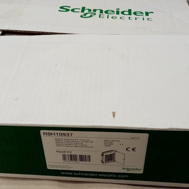 Щит Resi9 36 модулей Schneider Electric