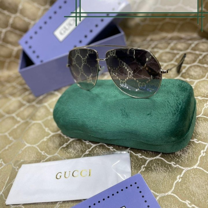 Солнцезащитные очки GUCCI