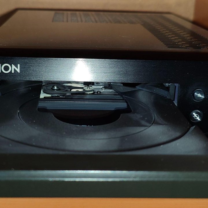 CD-ресивер Denon RCD-M41