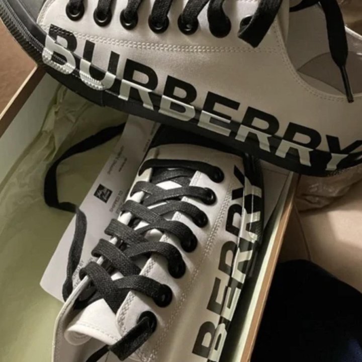 Кеды новые burberry