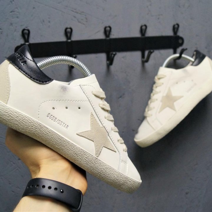 Кроссовки Golden Goose