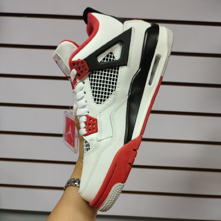 Кроссовки Air Jordan 4 Retro