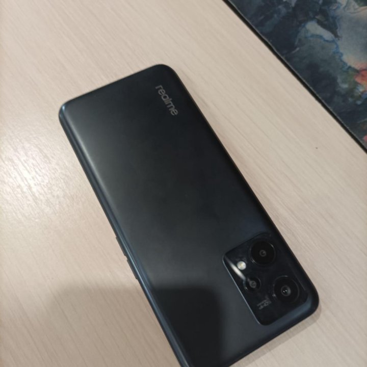 Телефон Realme 9 5G